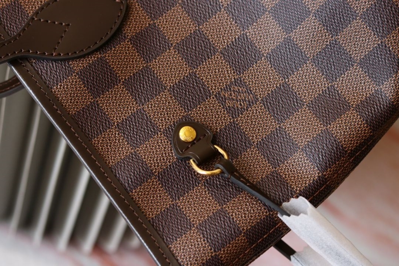 LV Shopping Bags